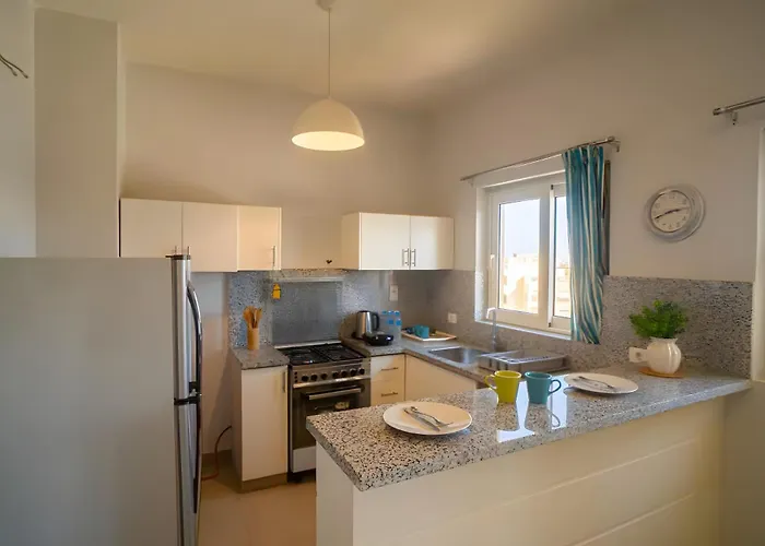 Stunning 4bd Lagoon View-gouna شقة