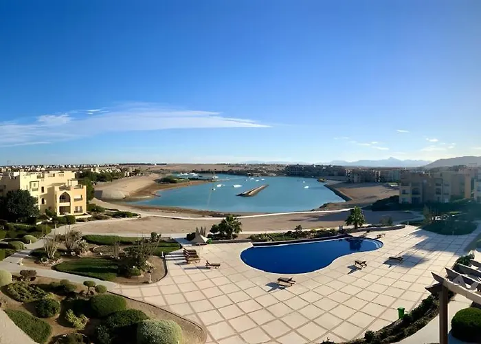 Stunning 4bd Lagoon View-gouna شقة